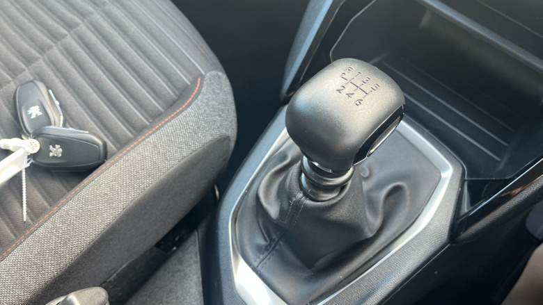 Peugeot 208 1.2 PureTech 100 Active Premium + 5dr Petrol Hatchback